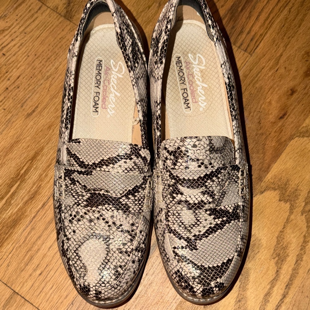 Skechers Women's Snake-Print Slip-On Loafers in Beige and Black